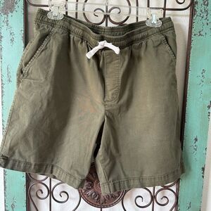 Goodfellow & Co Green Cargo Shorts Relaxed Fit Med.